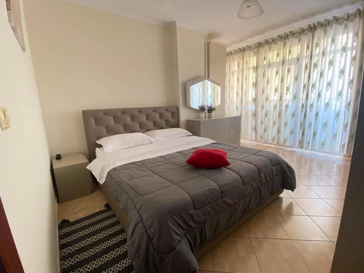 360O Tirana View Apartment Екстер'єр фото